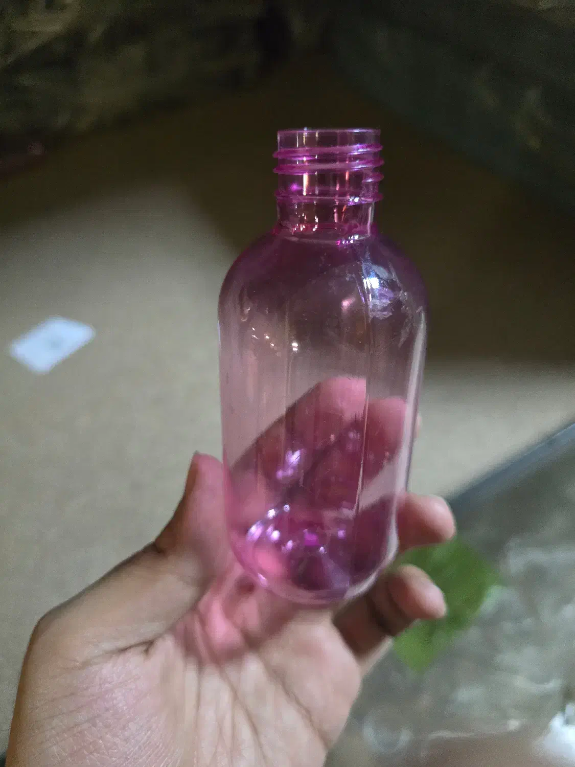 بطری صورتی کمرنگ پت|ظروف نگهدارنده، پلاستیکی، یکبارمصرف|سنگر, |دیوار