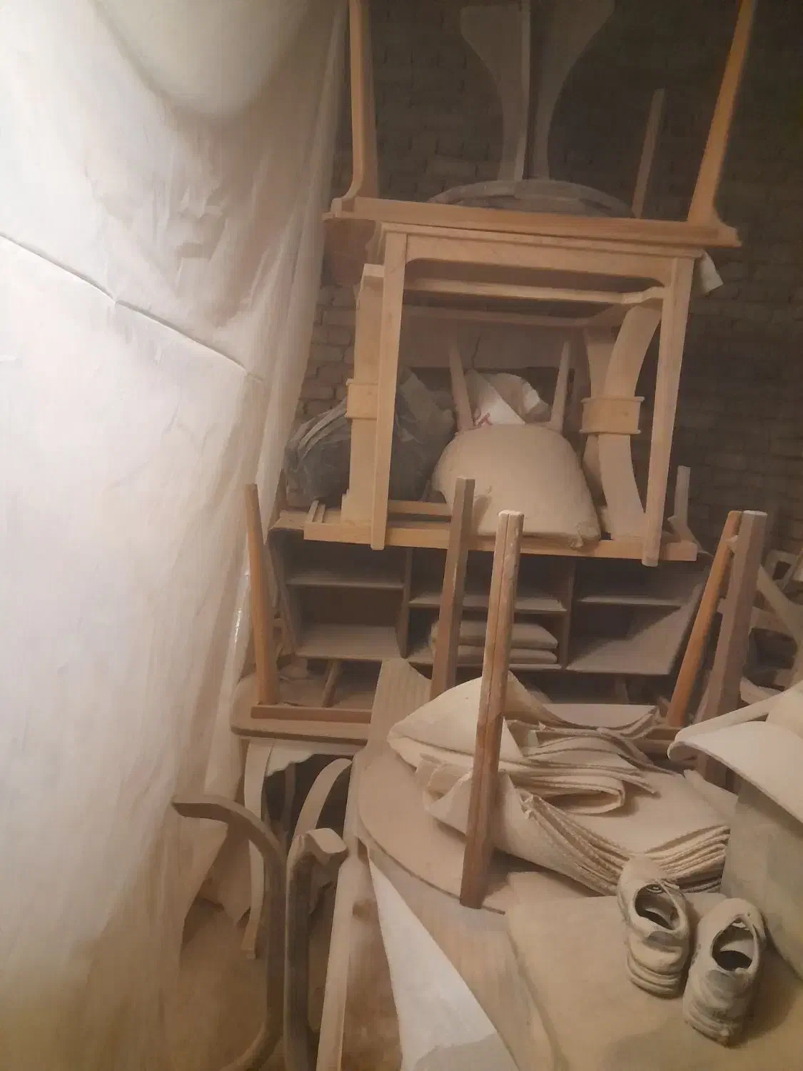 میز وصندلی|میز و صندلی غذاخوری|شاندیز, |دیوار