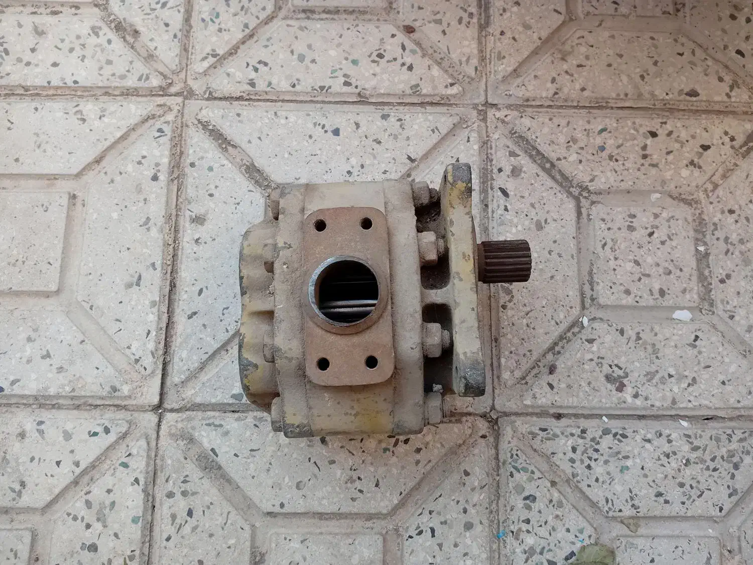 پمپ حرکت|خودرو سنگین|قزوین, |دیوار