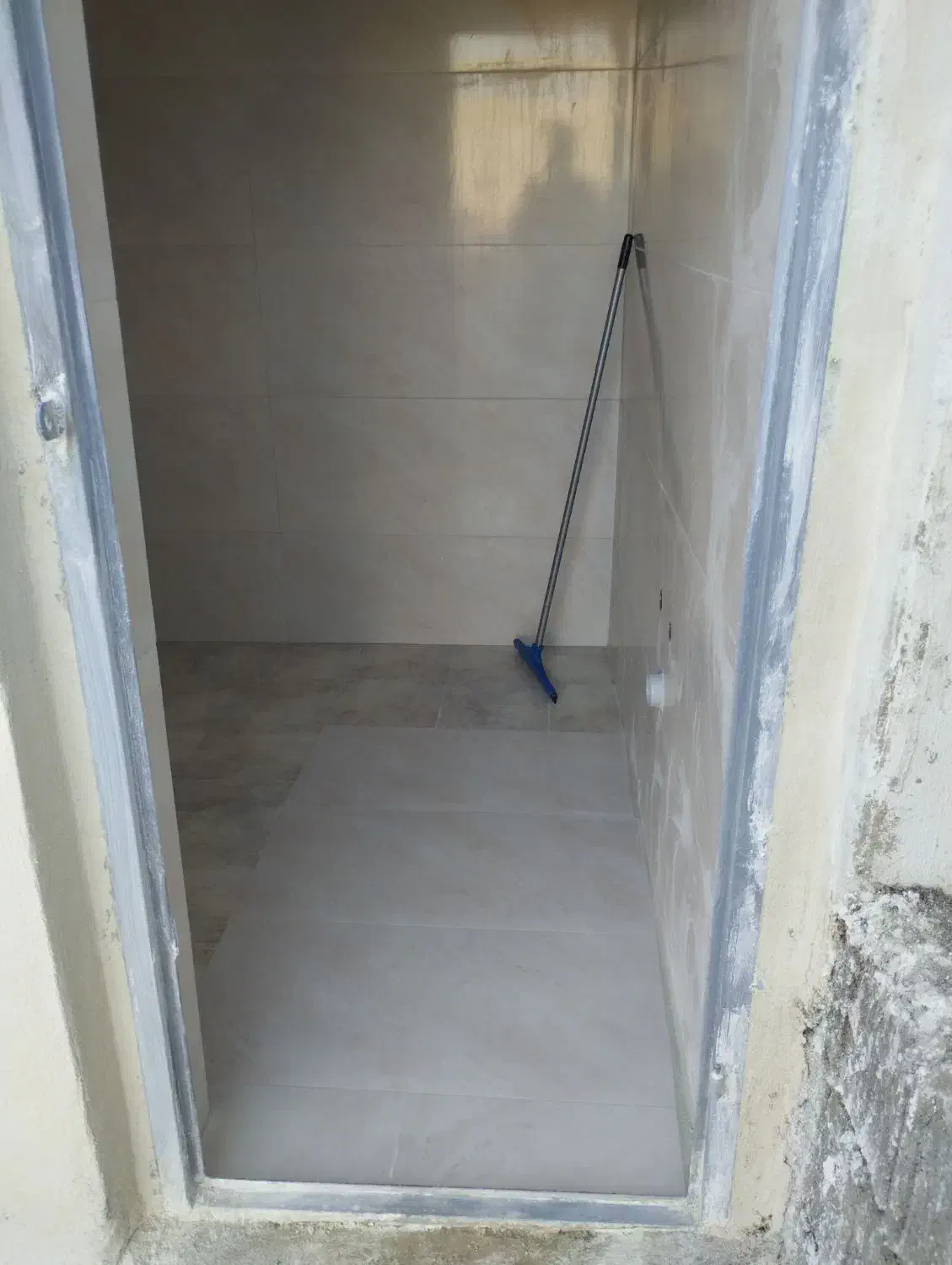 گچ کاری کاشی تعمیر تخریب|خدمات پیشه و مهارت|شیراز, شهرک گلستان|دیوار