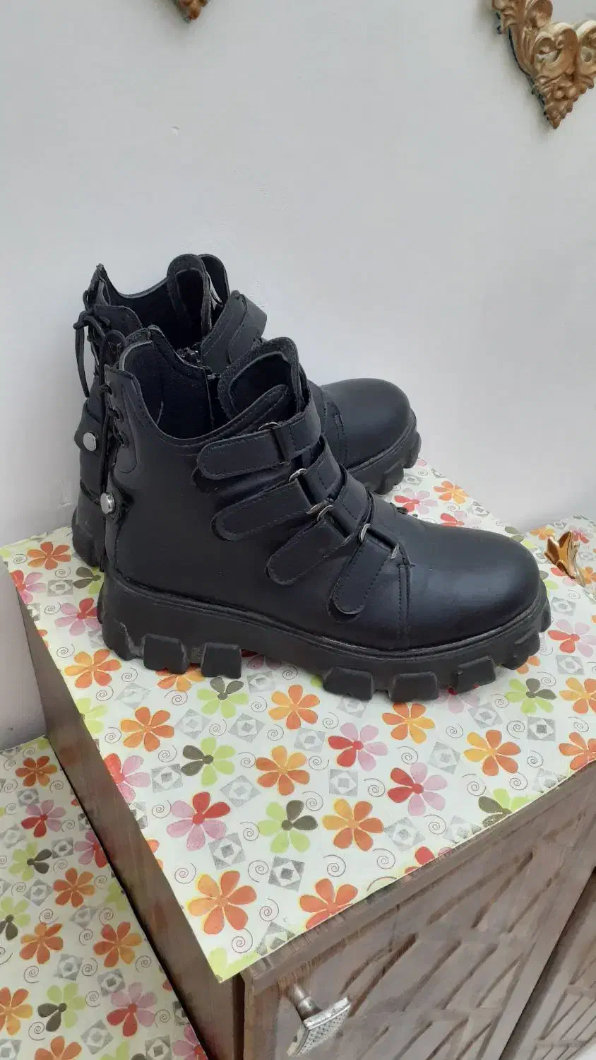 نیم بوت زنانه|کیف، کفش، کمربند|رباطکریم, شهرک والفجر|دیوار