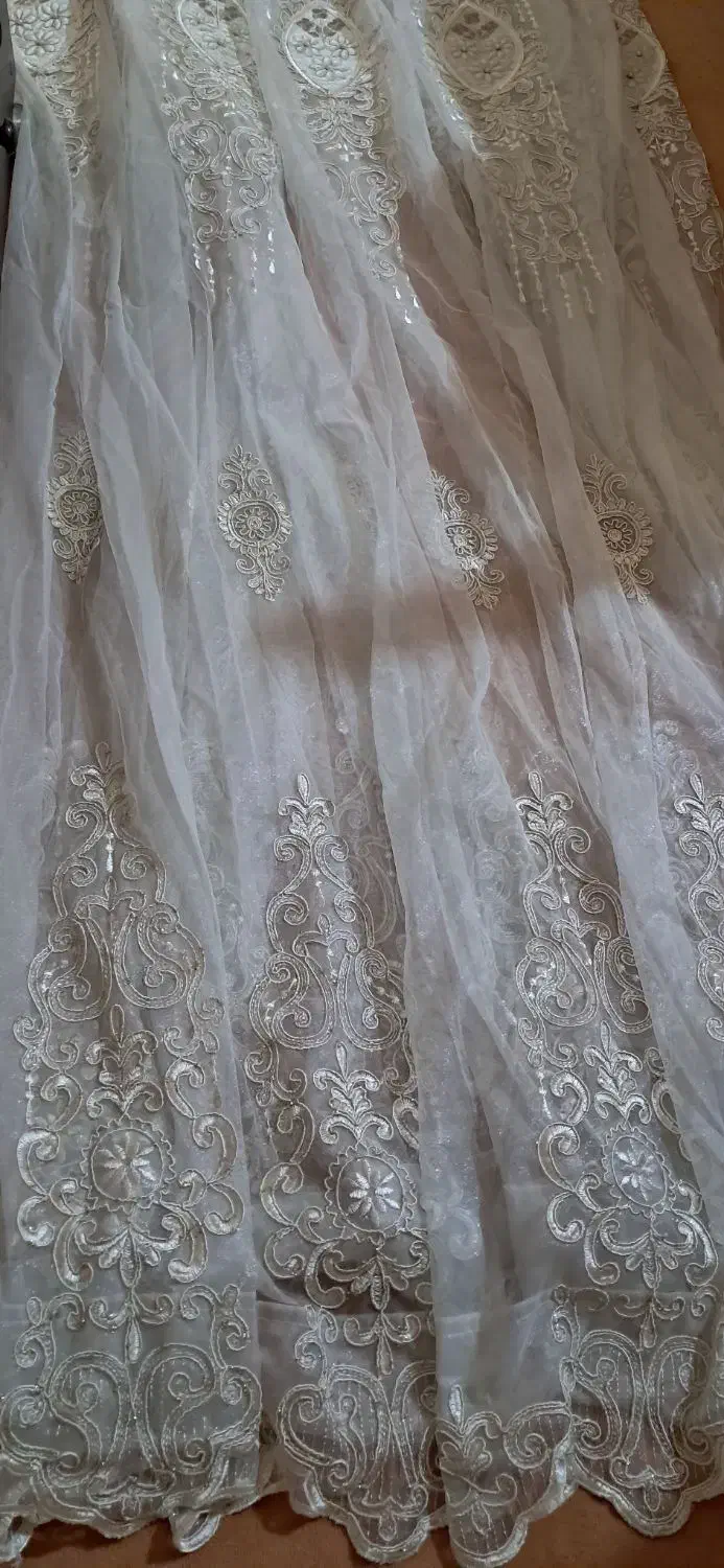 پرده سالن همراه با دکوری مخمل|پرده، رانر، رومیزی|اصفهان, طامه|دیوار