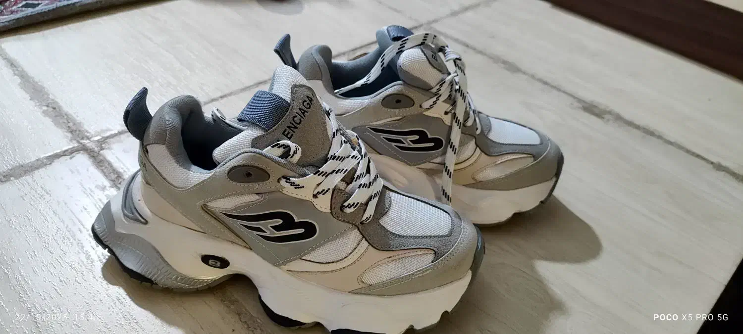 کتونی اسپرت سایز 39|کیف، کفش، کمربند|نورآباد, |دیوار