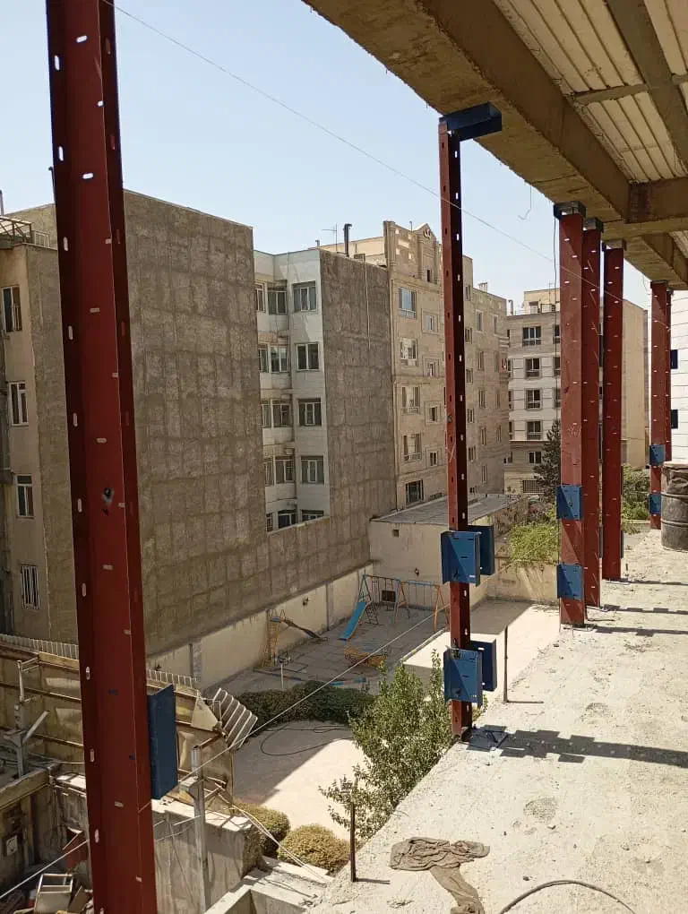 نصب والپست منقطع گیره قلاب وادار فرم جوشکاری|خدمات پیشه و مهارت|کرج, دهقان ویلا|دیوار