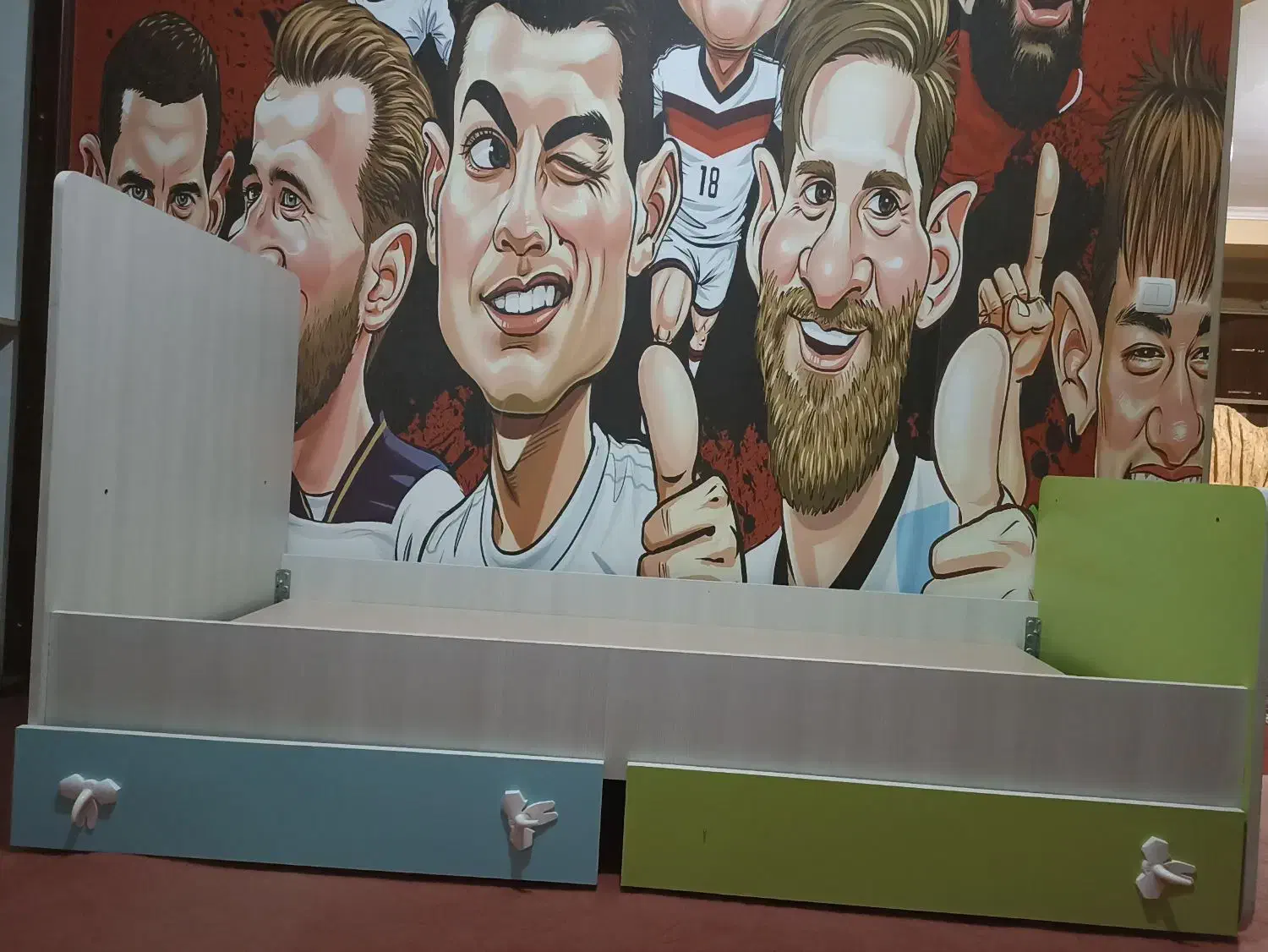 تخت تک‌نفره همراه با کفی و دو کشو و بدون تشک  .|تخت و سرویس خواب|تبریز, |دیوار