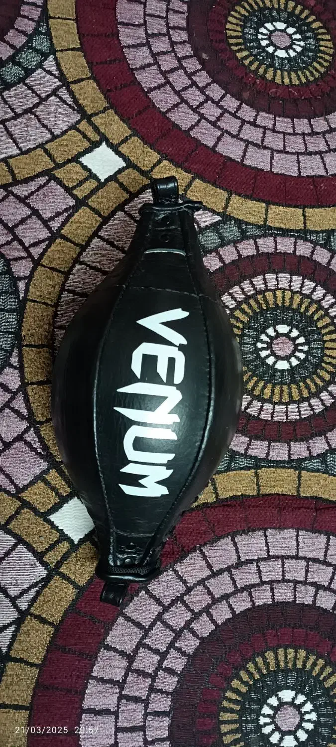 گلابی بوکس دوطرفه ونوم|تجهیزات ورزشی|فولادشهر, بوستان خلیج فارس|دیوار