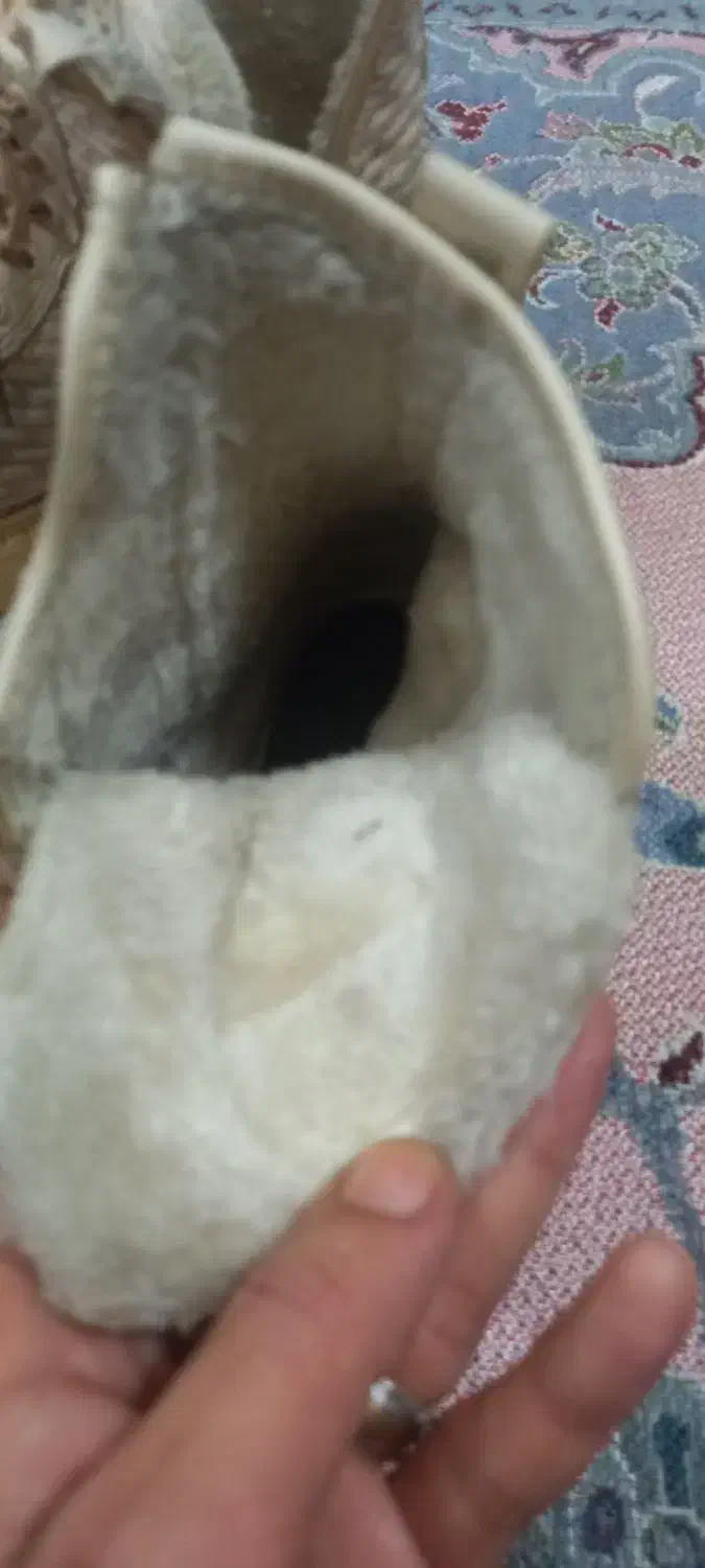 پوتین،کافشن زمستونی نیم تنه|لباس|پاکدشت, پاکدشت (مامازند)|دیوار