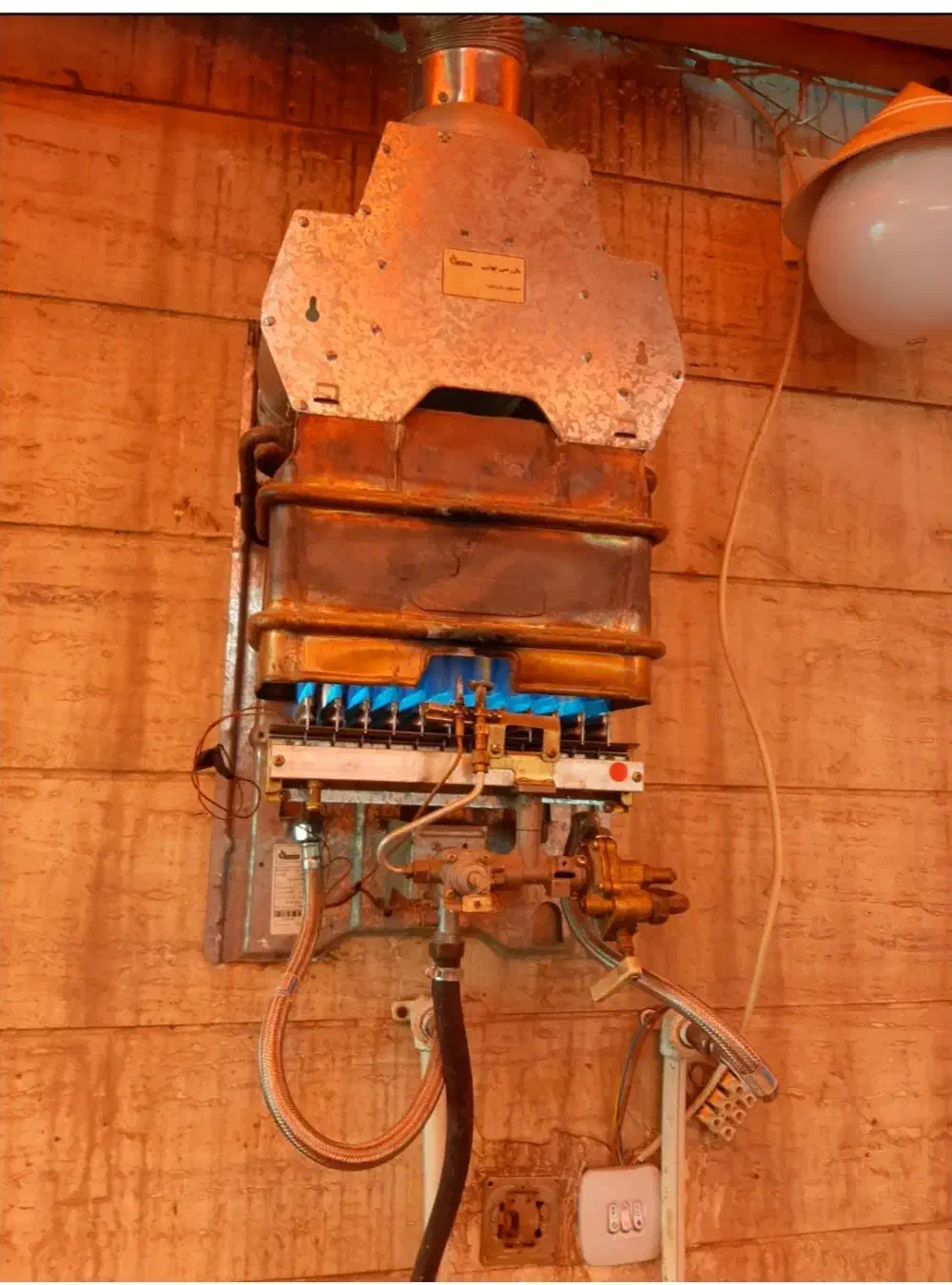 تعمیر *سرویس *نصب *انواع ابگرمکن واجاق گاز *|خدمات پیشه و مهارت|زاهدان, |دیوار