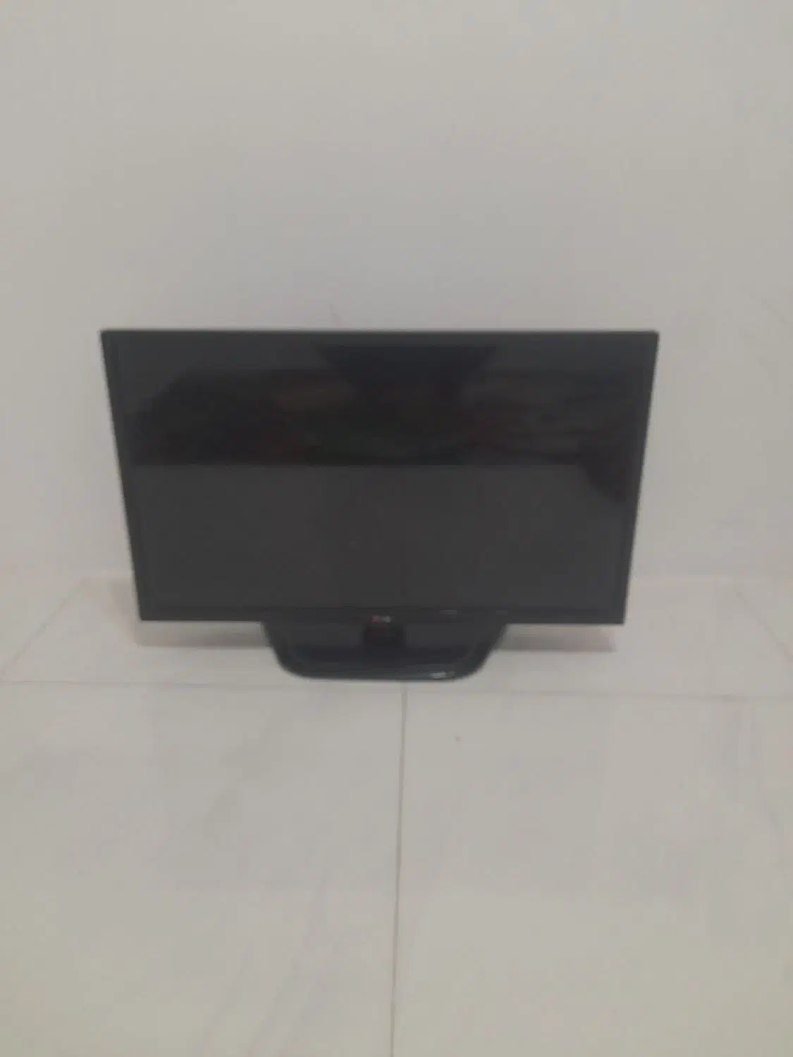 تلویزیون LCD|تلویزیون و پروژکتور|شهرکرد, |دیوار