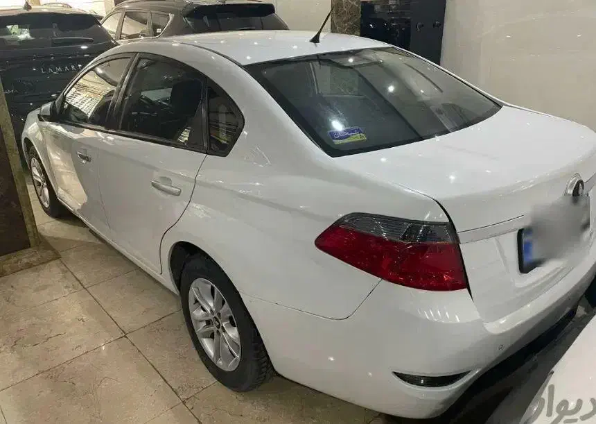 برلیانس H330 ۱۶۵۰ اتوماتیک مدل ۹۷، سفید،کم کار|خودرو سواری و وانت|اصفهان, جلالیه|دیوار