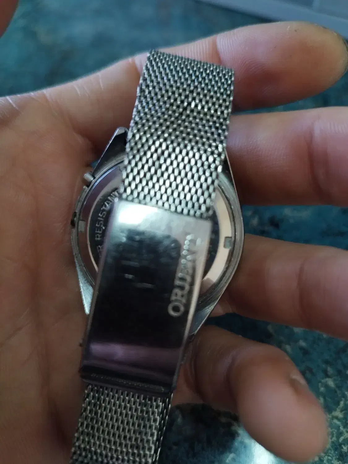 اورینت|ساعت|شهرکرد, |دیوار