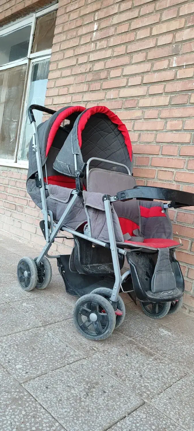 کالسکه بچه|کالسکه و لوازم جانبی|اصفهان, سپاهان‌شهر|دیوار