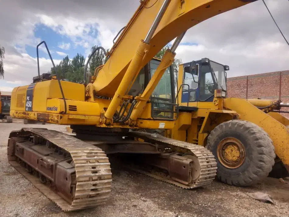بیل مکانیکی کوماتسو ۴۵۰ خط ۷ مدل ۲۰۱۵ شرایط اقساطی|خودرو سنگین|تهران, آذربایجان|دیوار