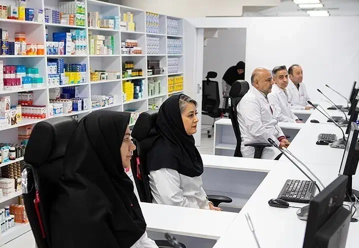 استخدام تکنسین داروخانه به همراه آموزش|استخدام درمانی، زیبایی، بهداشتی|قم, زنبیل آباد|دیوار