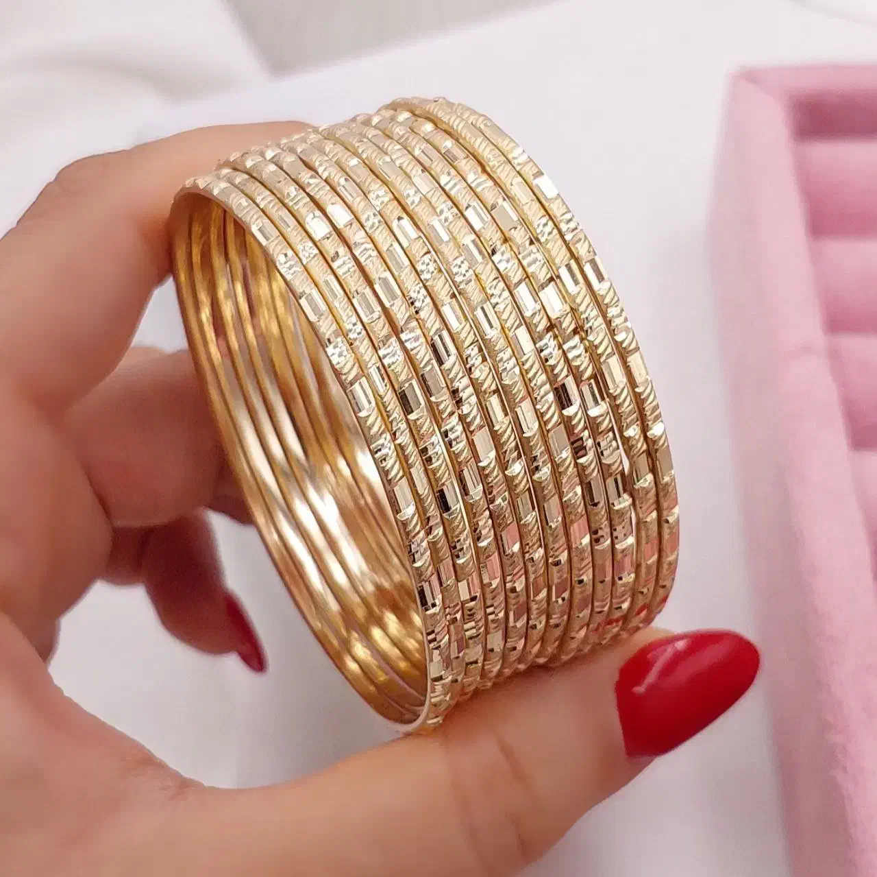 فروش انواع النگوهای طرح طلا و طلاروس وارداتی اصل|بدلیجات|سیرجان, |دیوار