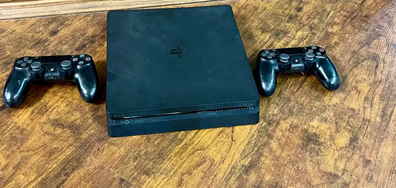 ps4|کنسول، بازی ویدئویی و آنلاین|شیراز, قدوسی شرقی|دیوار
