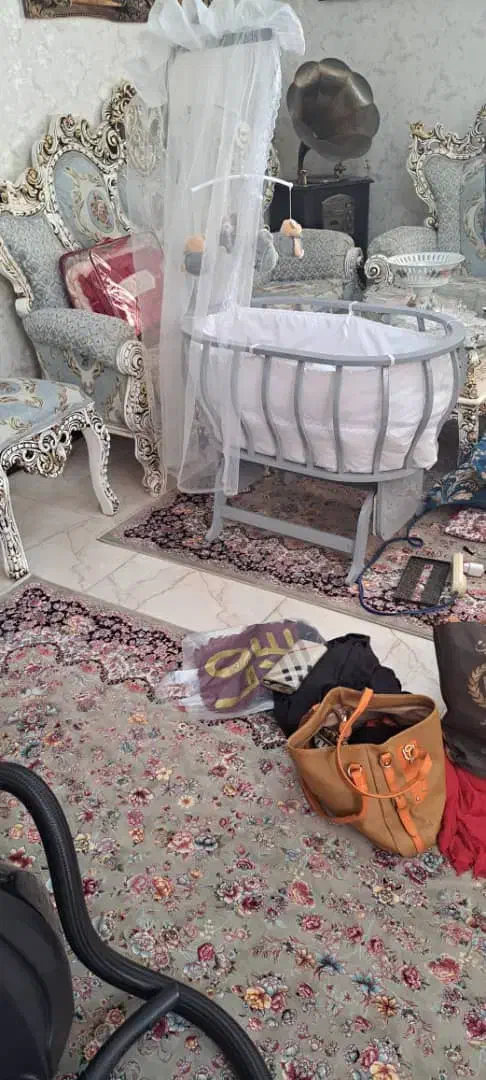 گهواره|تخت و صندلی بچه|باغستان, |دیوار