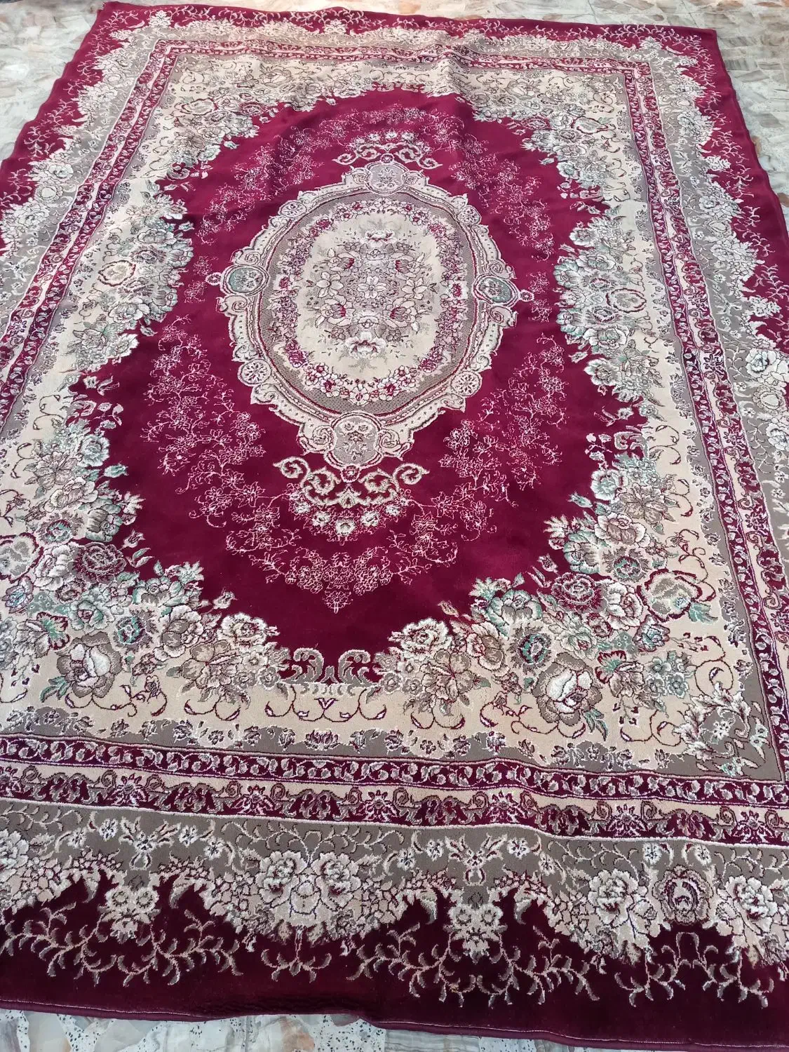 فرش ۹ متری|فرش|رشت, عینک|دیوار