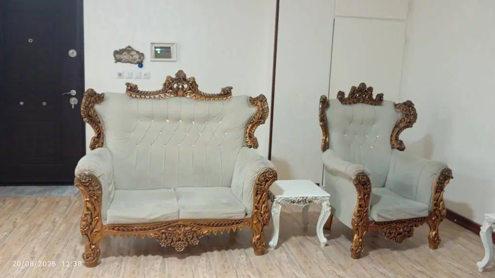 مبل 7 نفره کارکرده و سالم قیمت کاملا توافقی|مبلمان خانگی و میز عسلی|تهران, استاد معین|دیوار