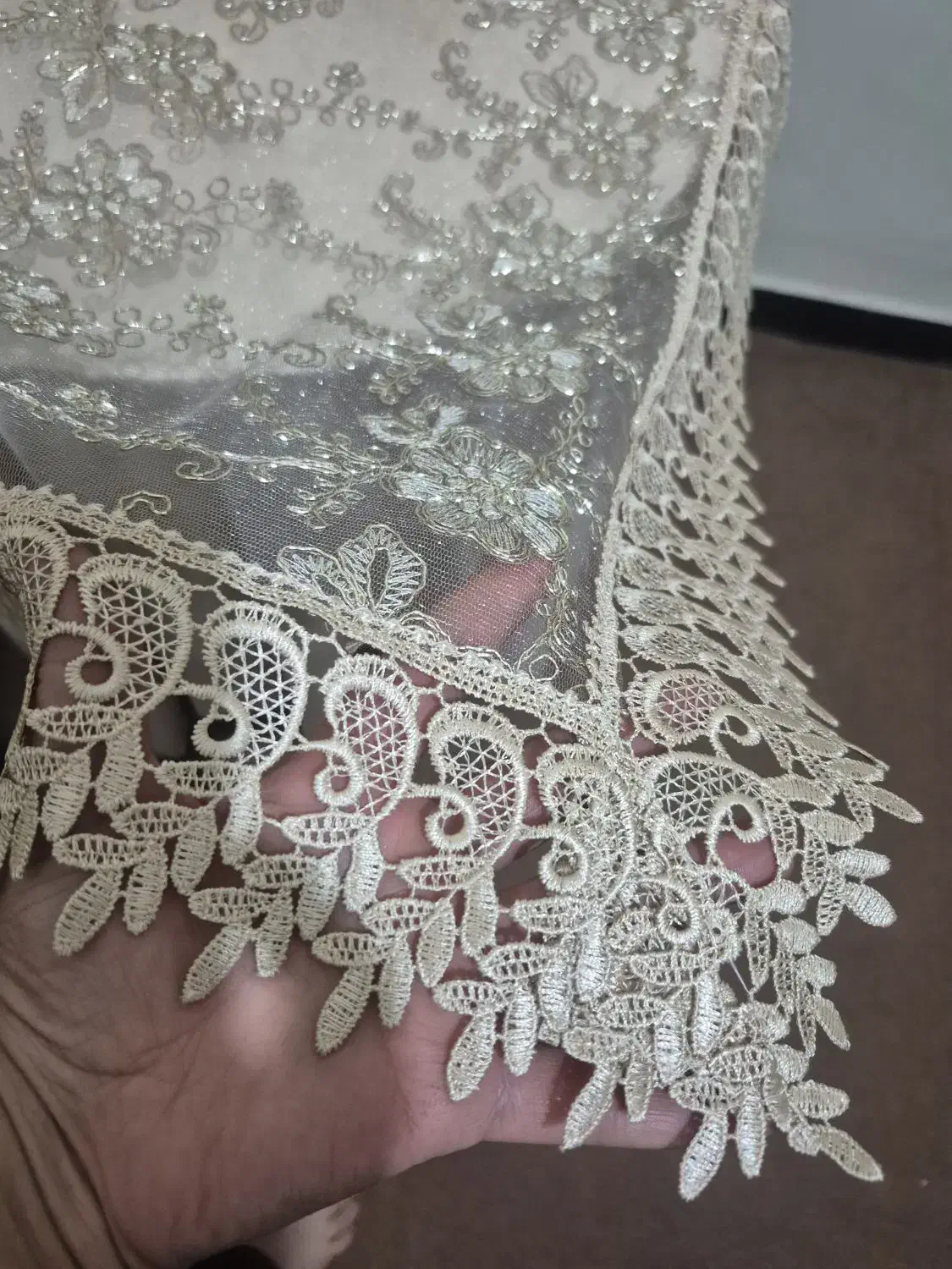 میز گرد|میز و صندلی غذاخوری|اهواز, پردیس|دیوار