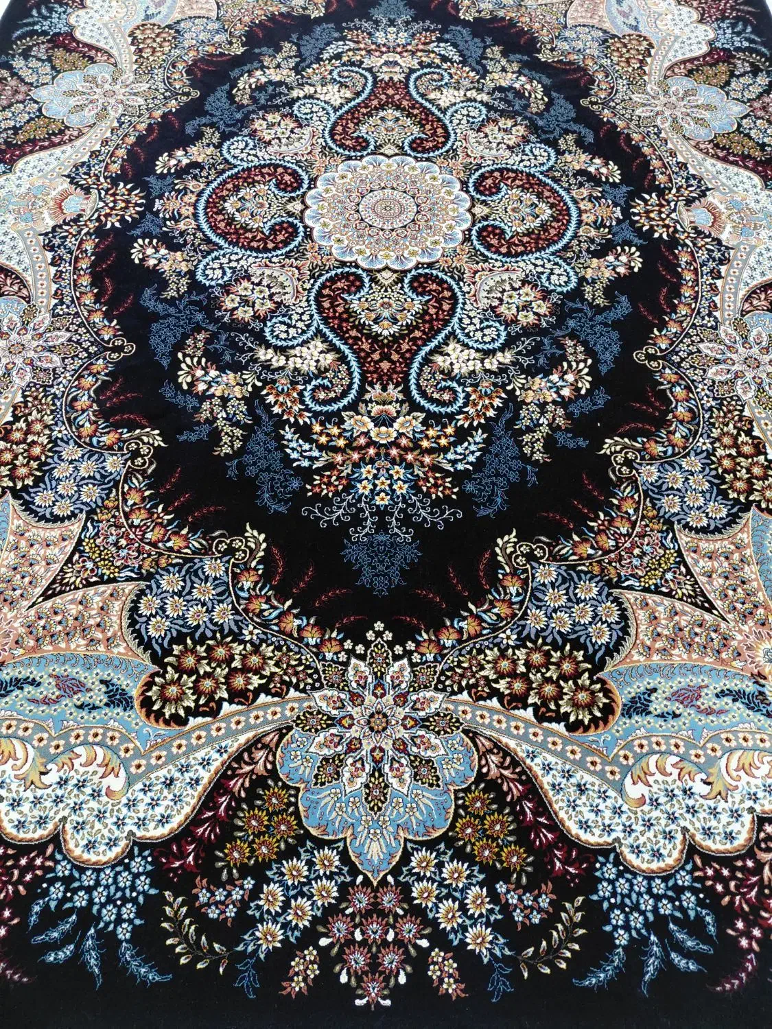 ۱۲و ۶ متری طرح اهورا در حدنونو|فرش|ورامین, خیر آباد|دیوار