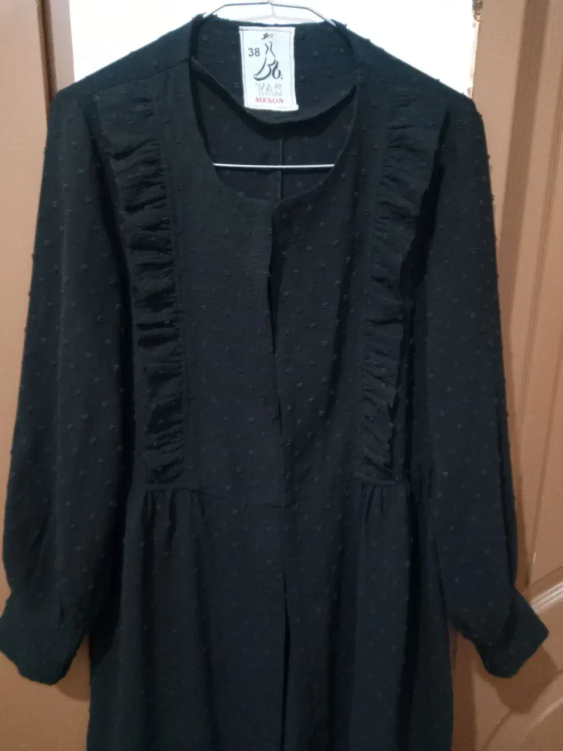 مانتو دور سکه|لباس|مرند, |دیوار