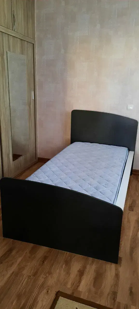 تخت یکنفره عرض ۹۰ در ۲۰۰|تخت و سرویس خواب|تهران, شهرک دریا|دیوار