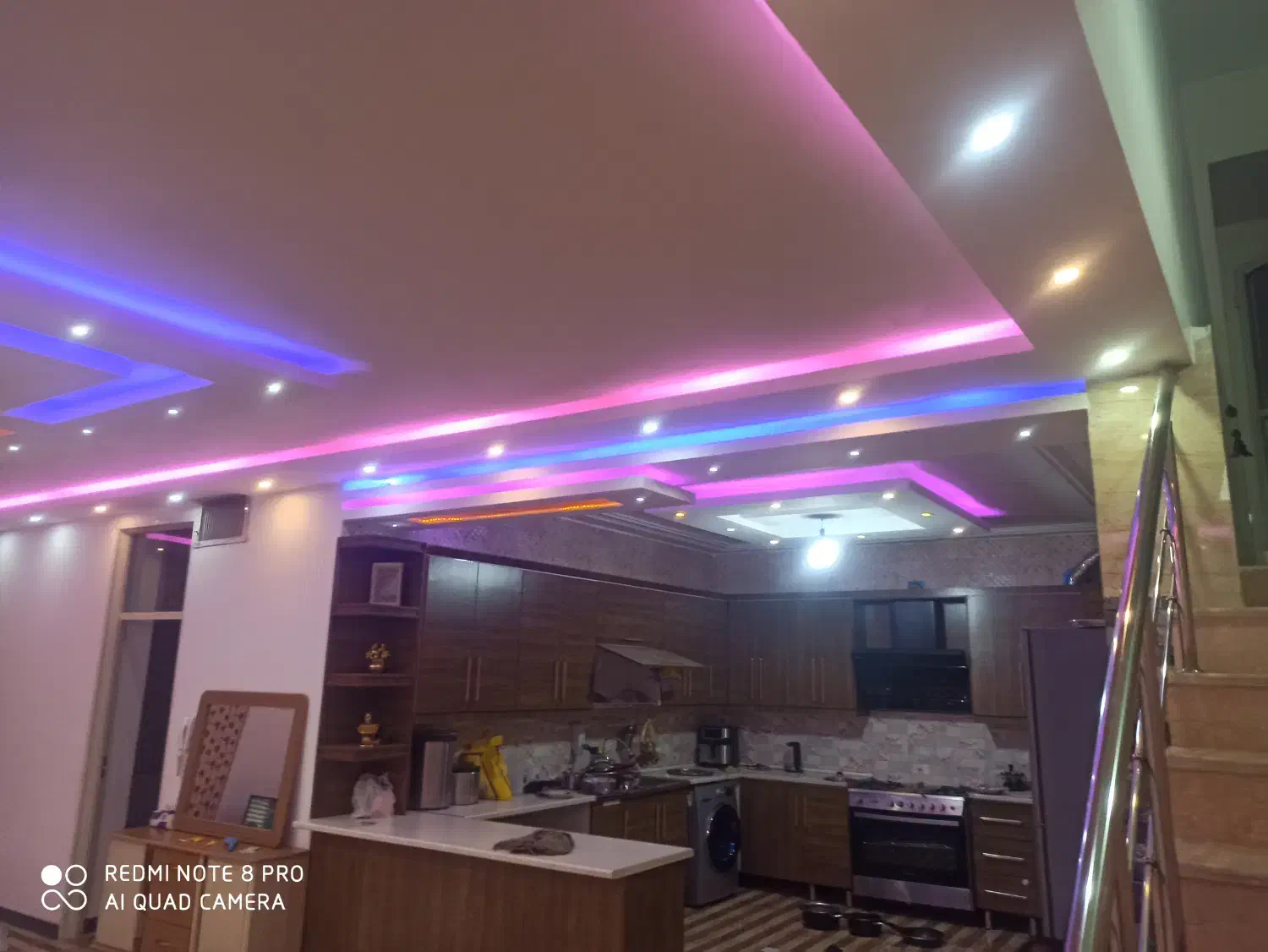 رهن اجاره منزل سه خواب طبقه 2|اجارهٔ خانه و ویلا|شیراز, کوشک میدان|دیوار