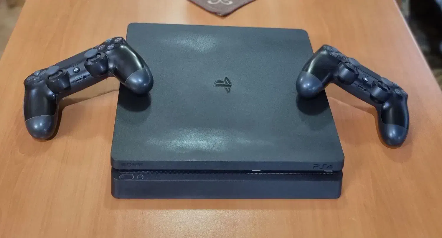 دستگاه ps4 اسلیم ، دو دسته ، ۱ ترابایت|کنسول، بازی ویدئویی و آنلاین|قزوین, |دیوار