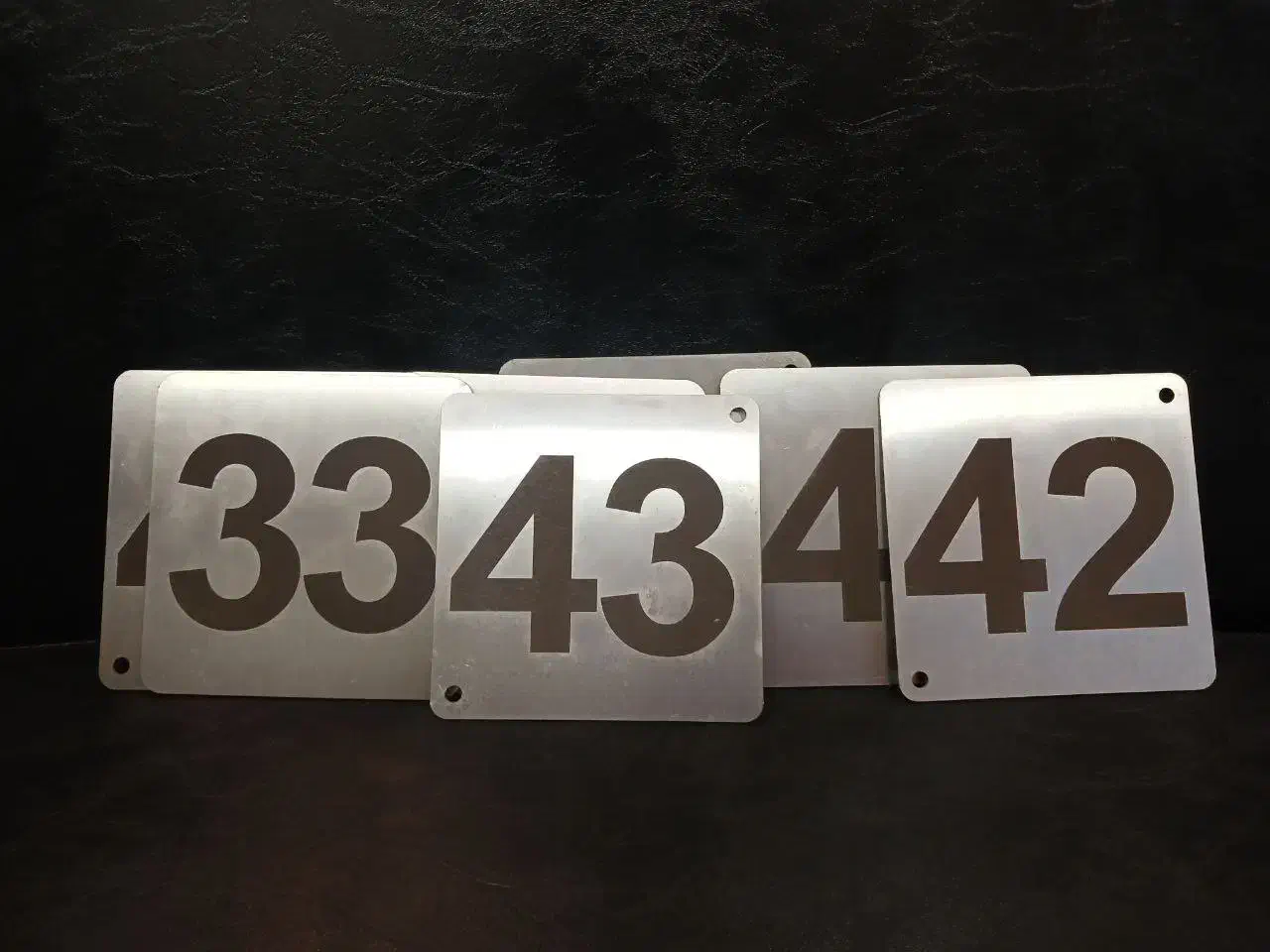 حک لیزری پلاک صنعتی، هدایای تبلیغاتی|خدمات پیشه و مهارت|ساوه, |دیوار