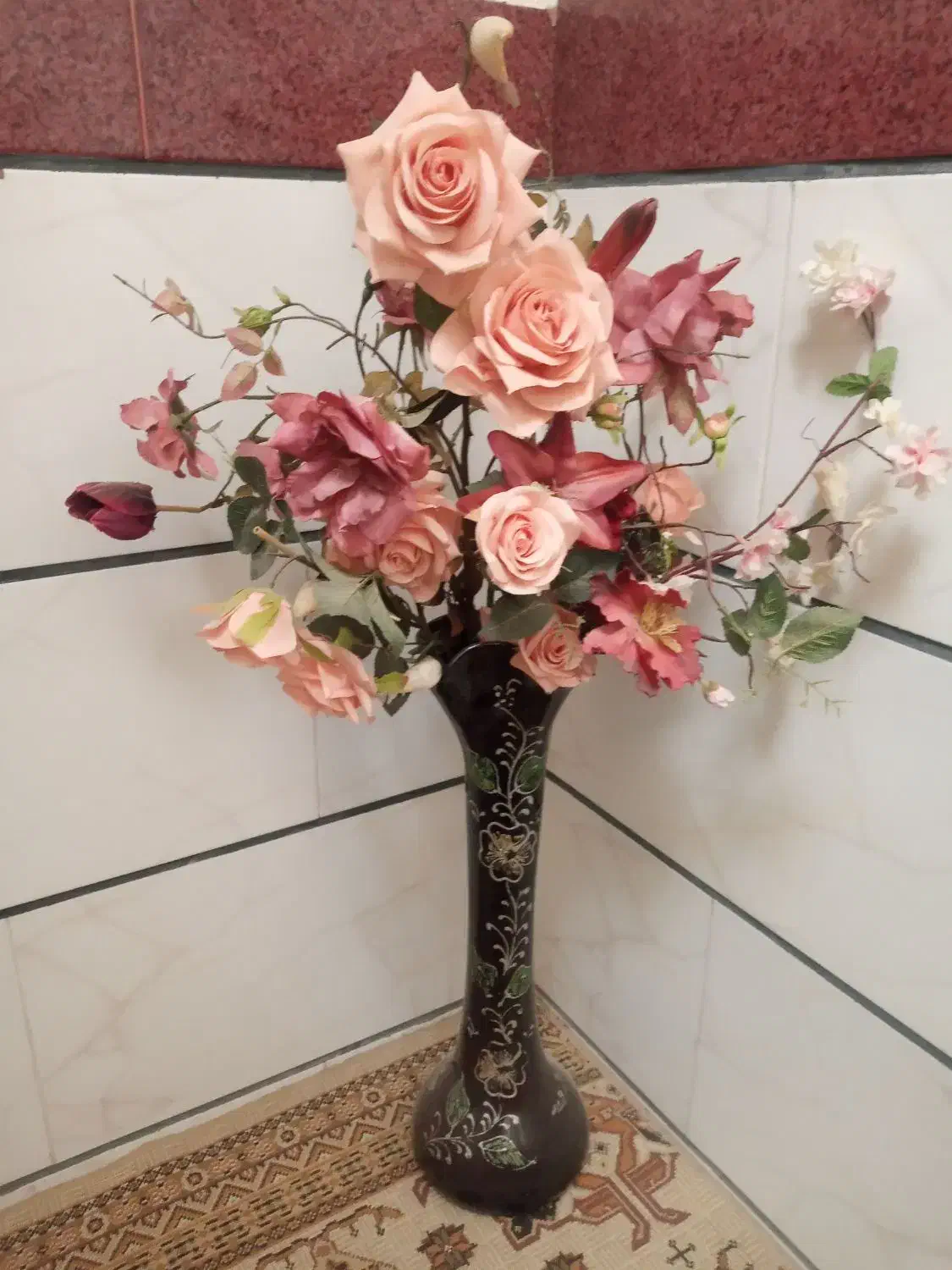 گل وگلدان سالم و تمیز|گل مصنوعی|قزوین, |دیوار