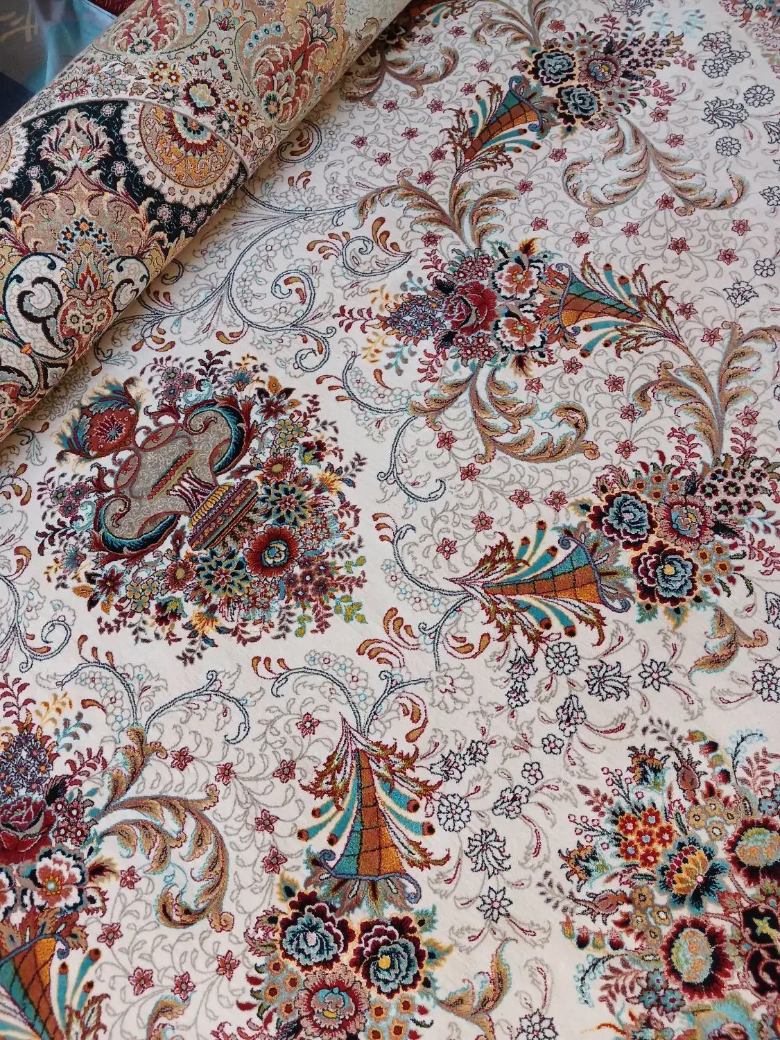 فرش ماشینی|فرش|مرند, |دیوار