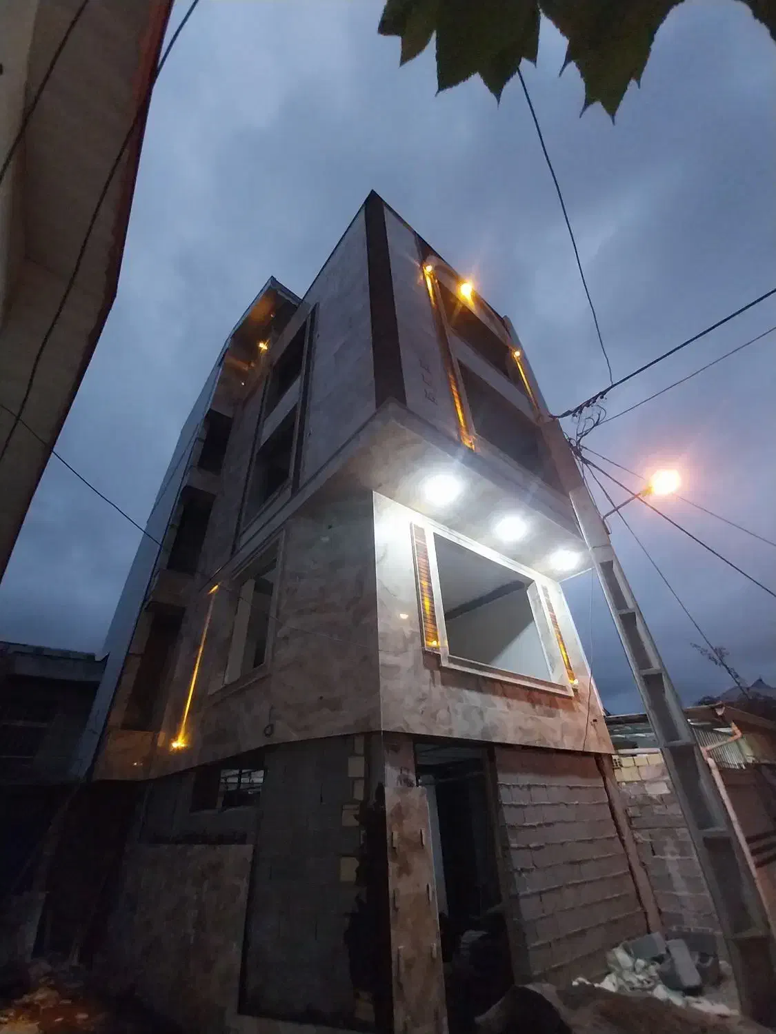 سنگ کاری|خدمات پیشه و مهارت|رشت, یخسازی|دیوار