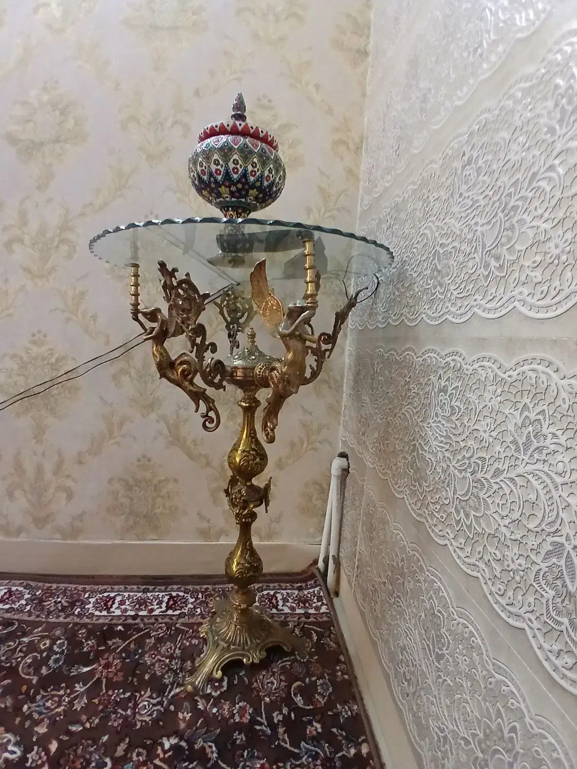 میز برنجی سالم|میز تلفن|تهران, شهید رجایی|دیوار