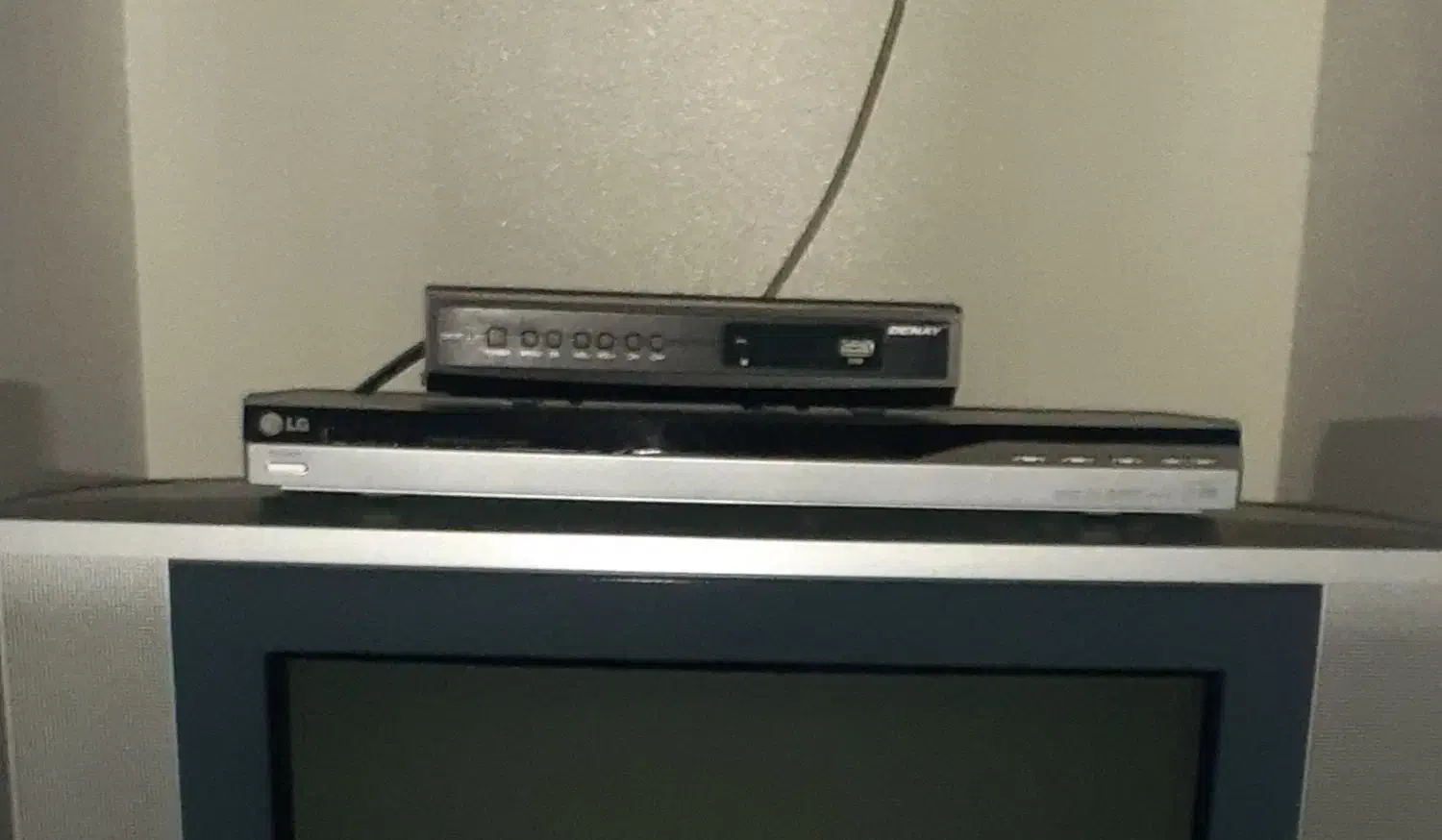 دستگاه دی وی دی ال جی|پخش‌کننده DVD و ویدیو|رشت, حومه رشت|دیوار