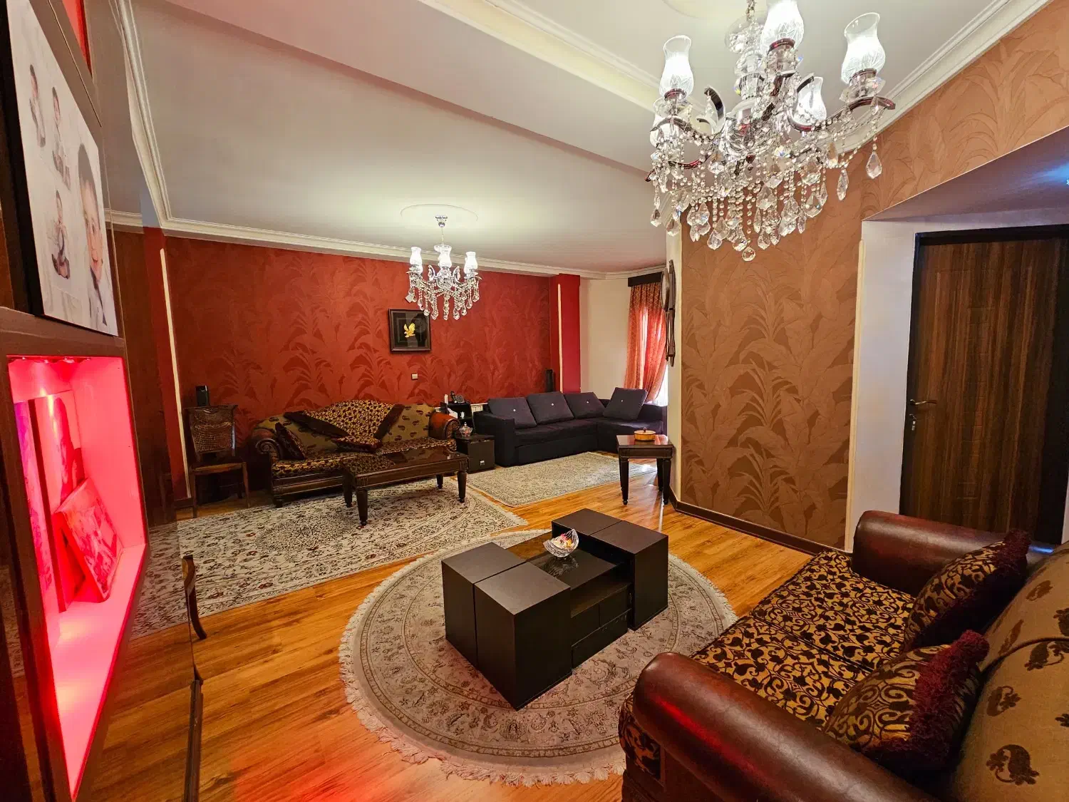 رهن واحد ۹۰ متری در هروی فول امکانات/دو خواب /لوکس