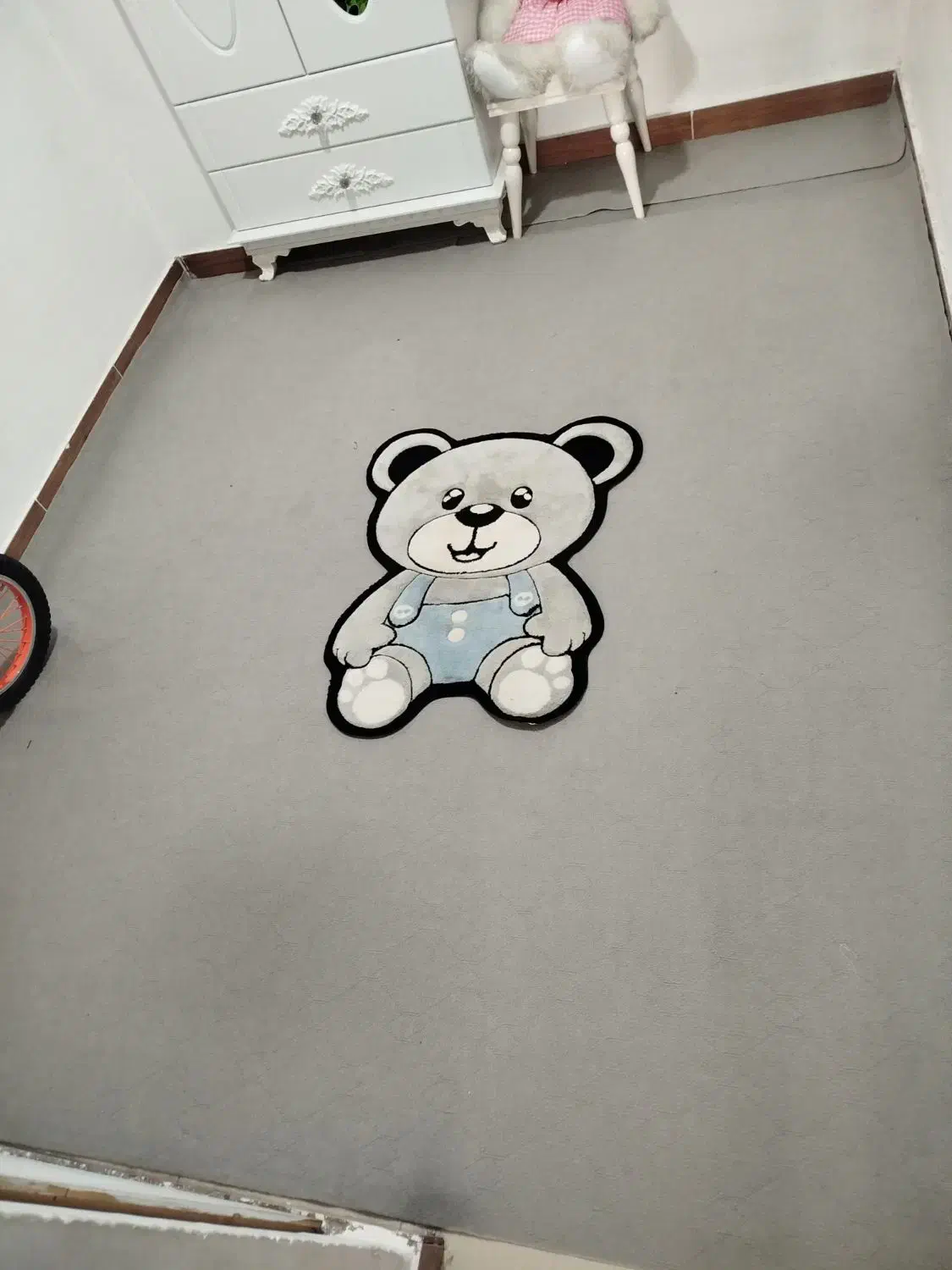 موکت و قالیچه|اسباب و اثاث بچه|گلستان (تهران), |دیوار