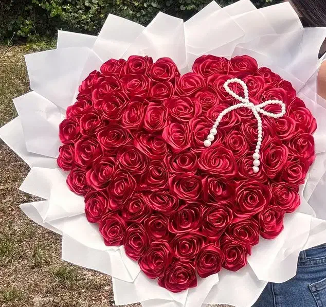 سفارش دسته گل|گل مصنوعی|اردبیل, |دیوار