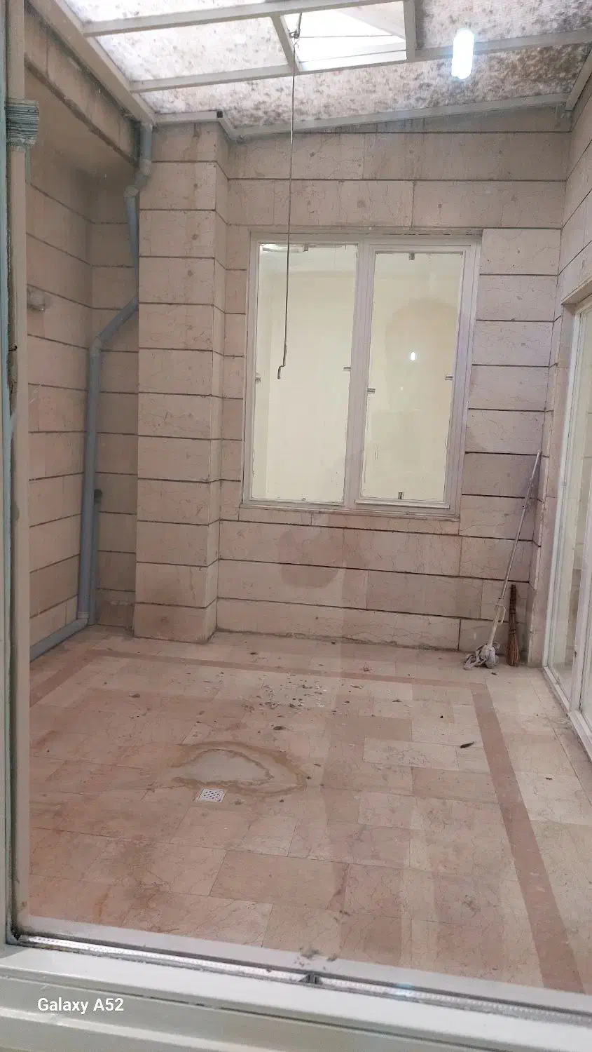 80متر تخلیه پونک اشرفی گلزار رهن  قابل تبدیل