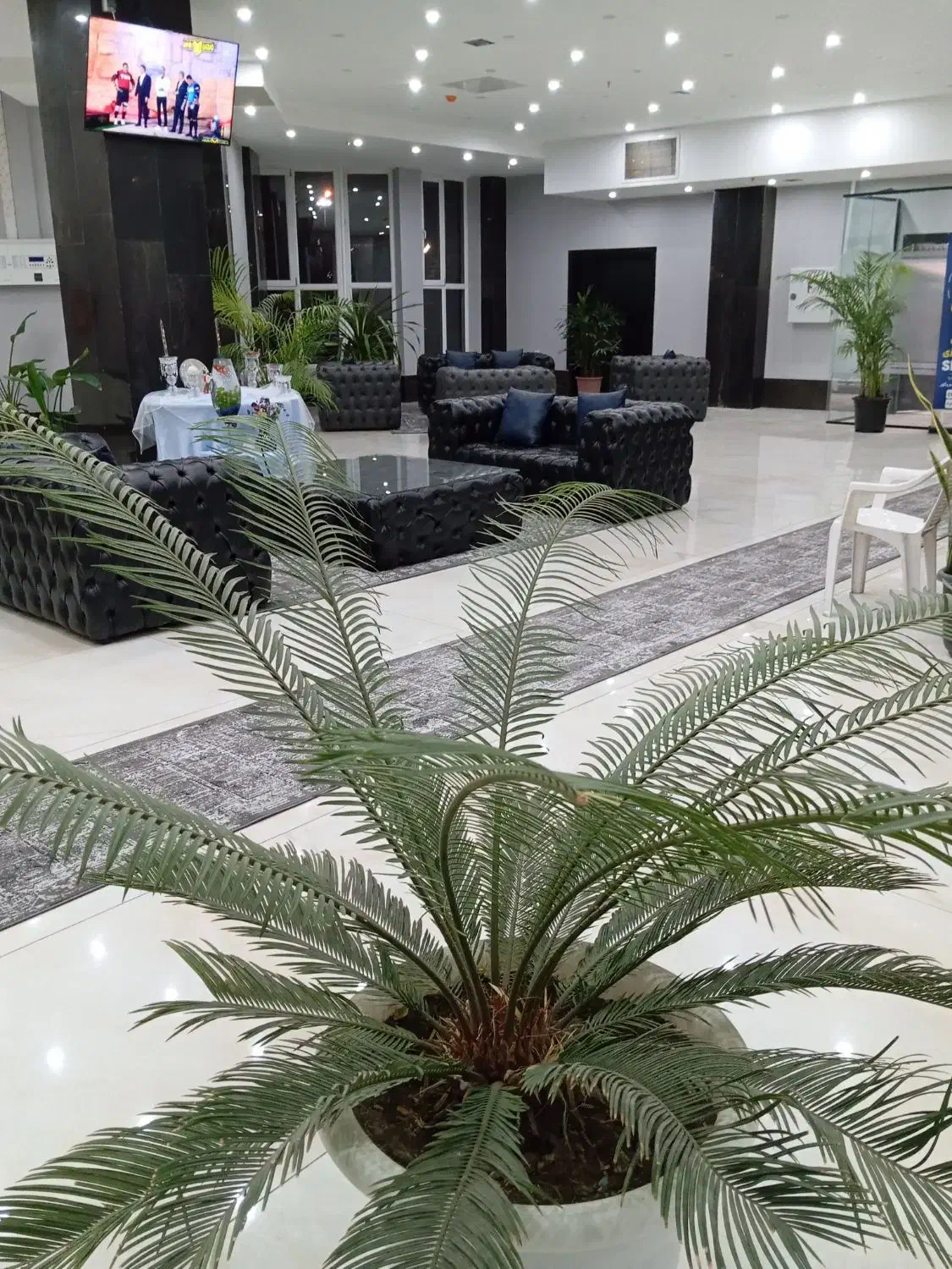 آپارتمان ۱۰۲ متر،ویو ابدی بدون مشرف،باشگاه،برج رزت