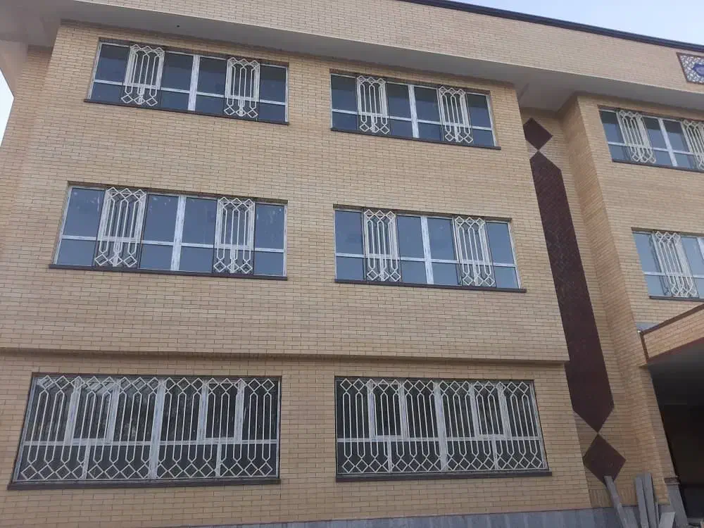 در و پنجره upvc|خدمات پیشه و مهارت|همدان, |دیوار