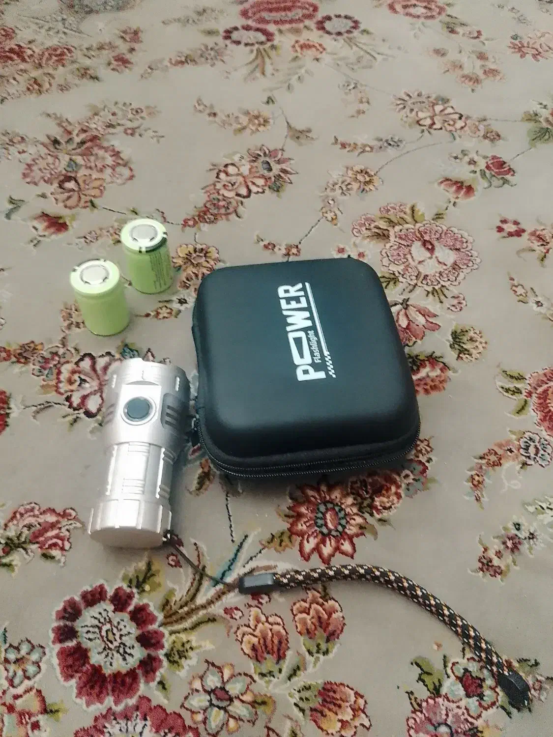 چراغ قوه قوی|کوهنوردی و کمپینگ|تهران, تجریش|دیوار