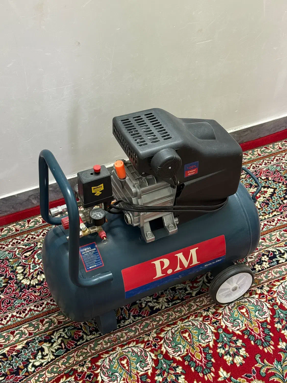 پمپ باد ( کمپرسور هوا ) ۵۰ لیتری مارک p.m|ابزارآلات|لار, |دیوار