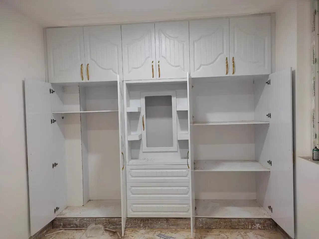 نصب انواع کمد دیواری و کابینت ام دی اف تخفیف ویژه|خدمات پیشه و مهارت|برازجان, |دیوار