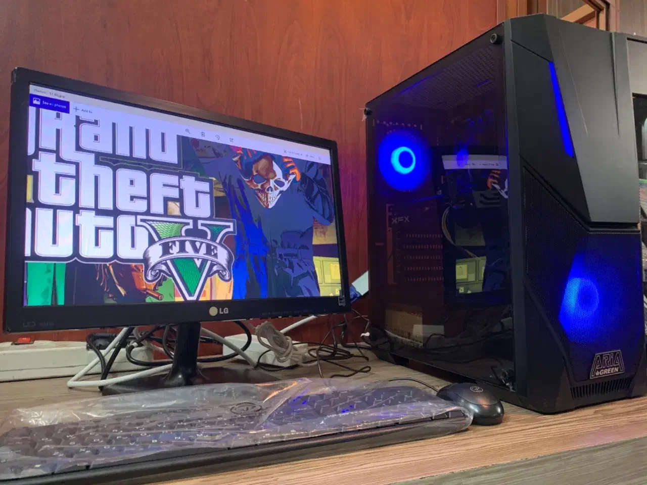 کامپیوتربامانیتورگیمینگcori5شیشه ای24ماه گارانتیA1|رایانه رومیزی|اصفهان, قلعه طبره|دیوار