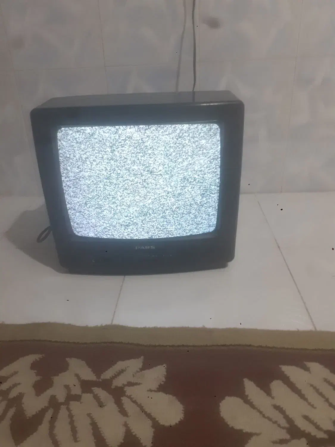 تلوزیون۱۴اینچپارس|تلویزیون و پروژکتور|اقبالیه, |دیوار