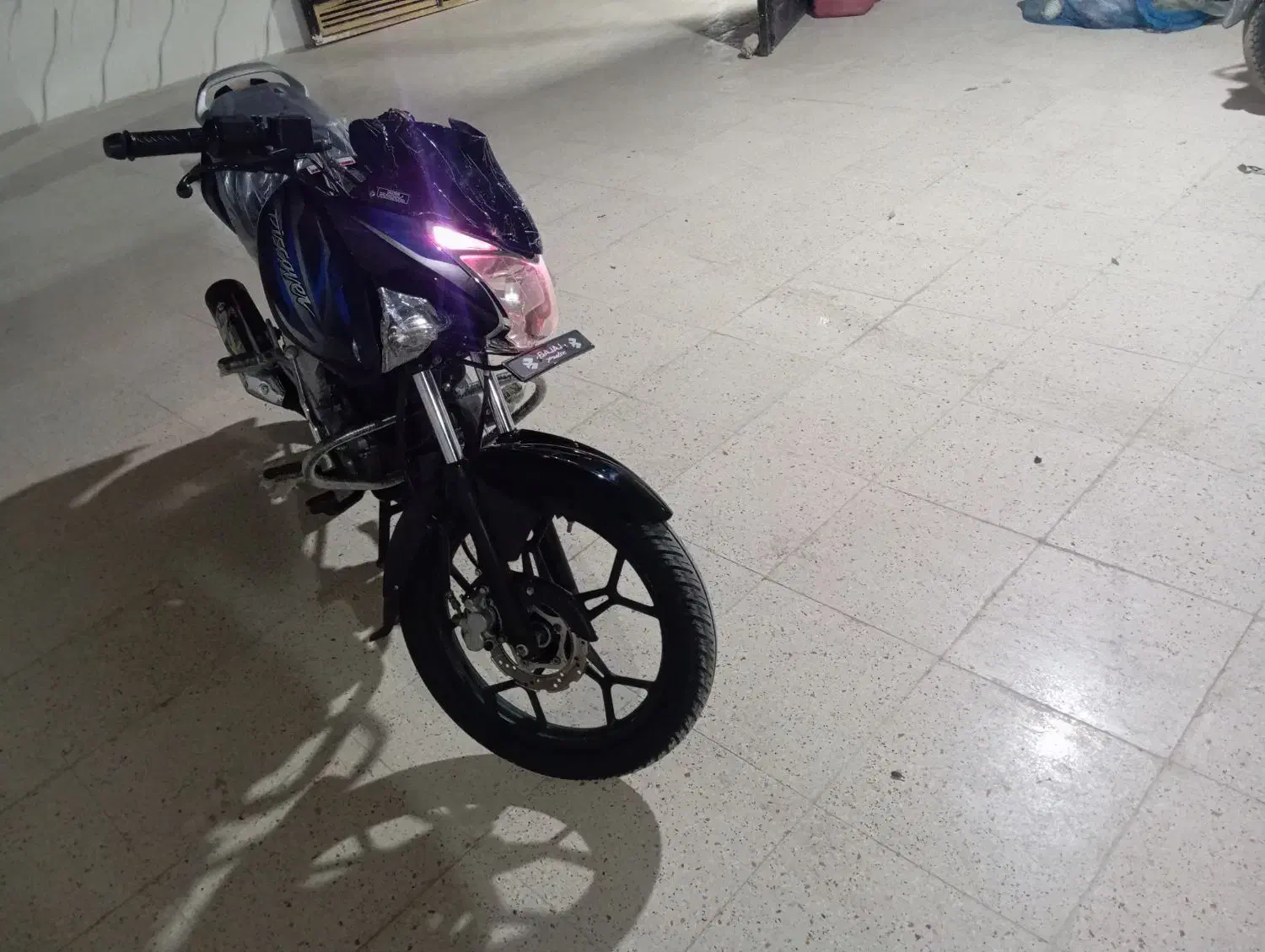 دیسکاور 125|موتورسیکلت|قشم, |دیوار