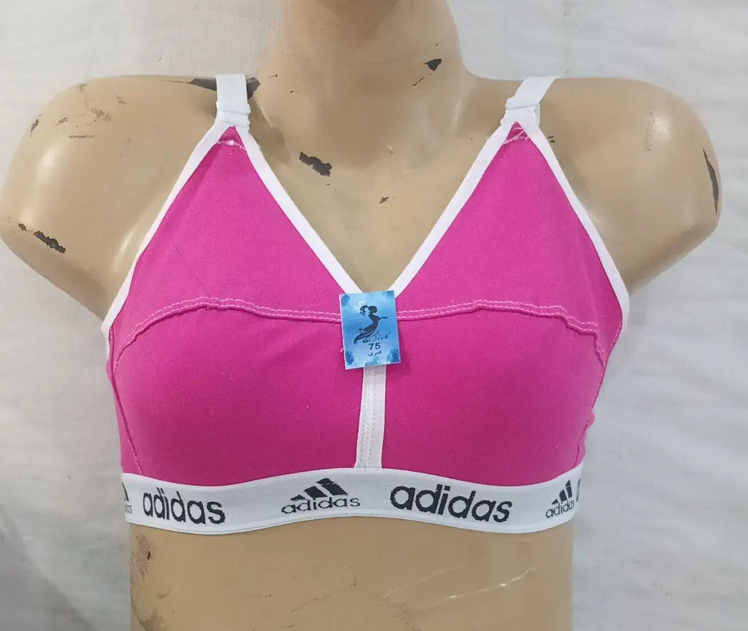 سوتین نخی بیرون دوزی شده رنگ بندی|لباس|نسیم‌شهر, |دیوار