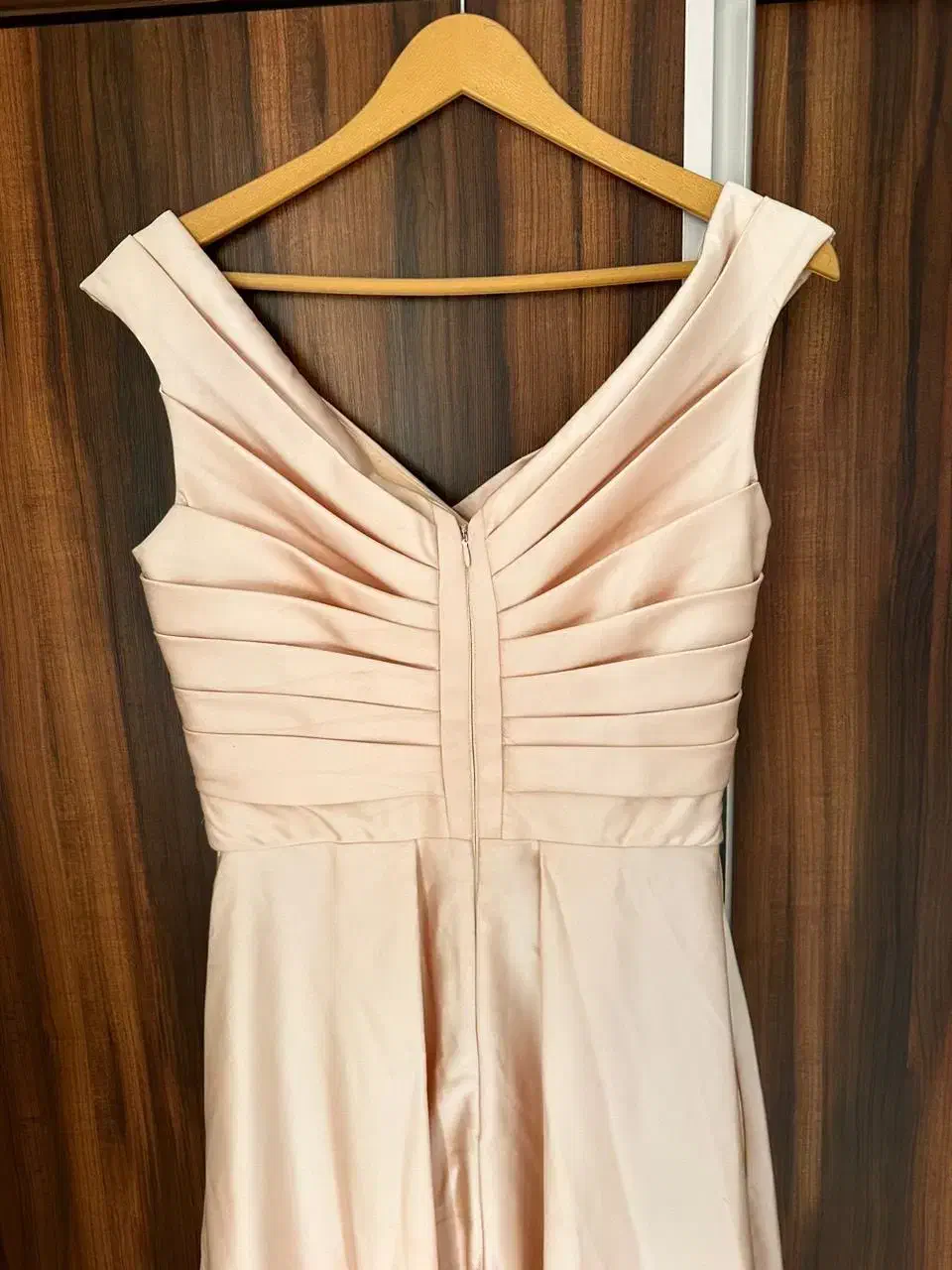 لباس نامزدی رنگ نباتی|لباس|سلمان‌شهر, |دیوار