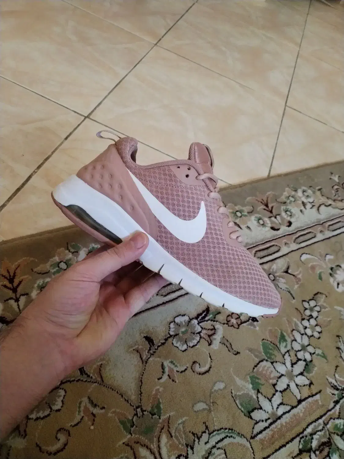 کتونی اورجینال سایز ۴۰به ۴۱ میخوره|کیف، کفش، کمربند|ورامین, شهرک فاطمیه|دیوار